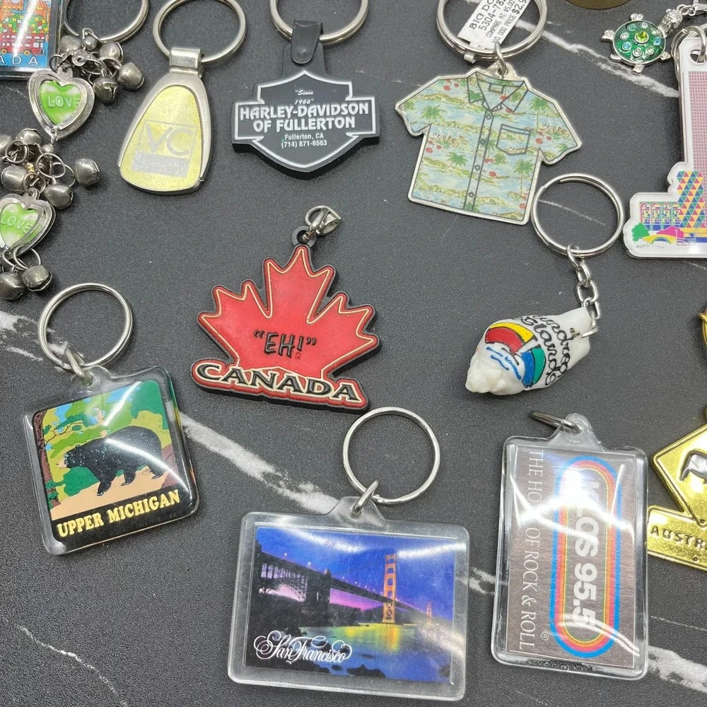 Bulk Wearable Jewelry Lot 32 Pcs Souvenir Keychains Mixed Styles Resale Costume